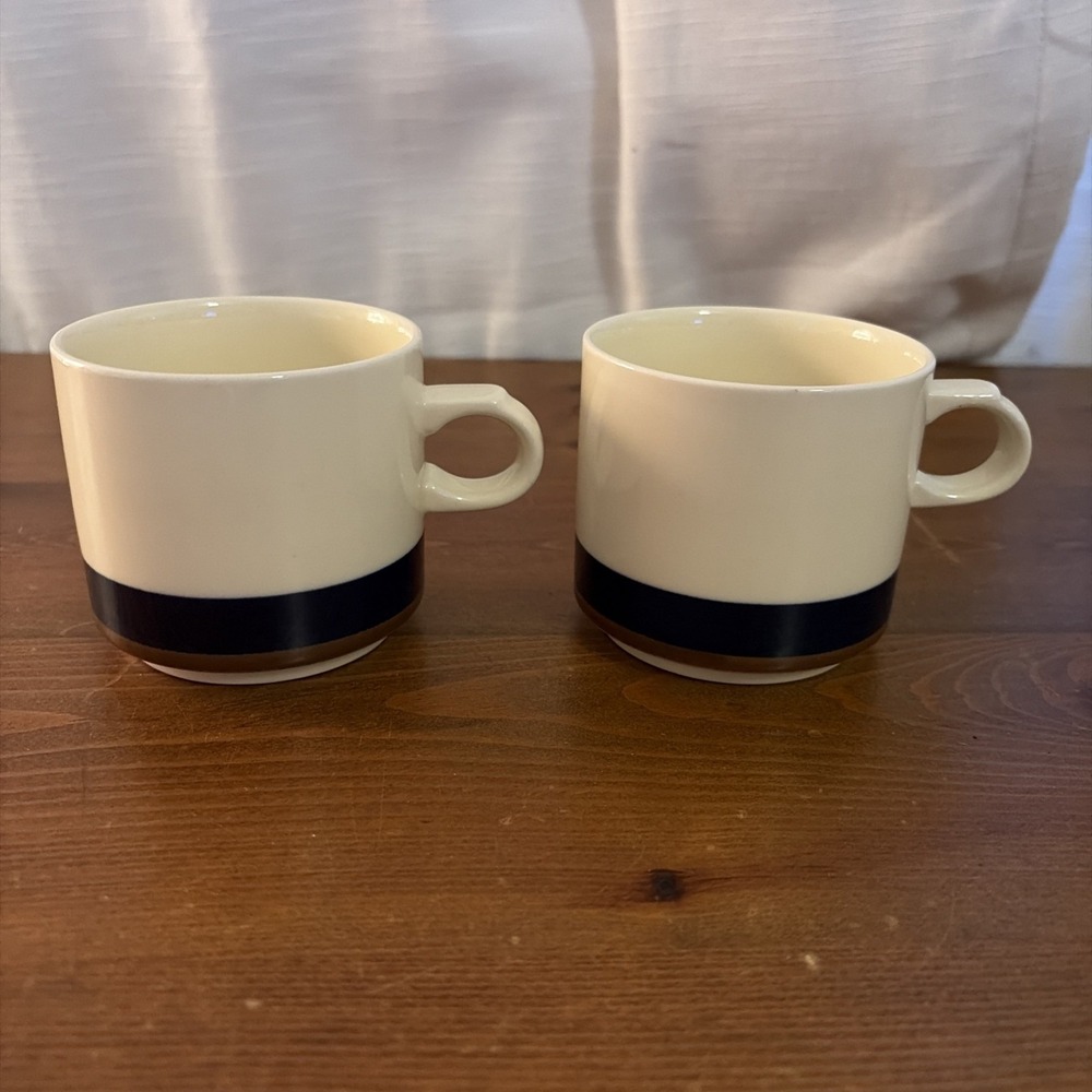 Vintage Japanese International Stoneware Coffee Mugs Set of 2 Cream Blue Brown